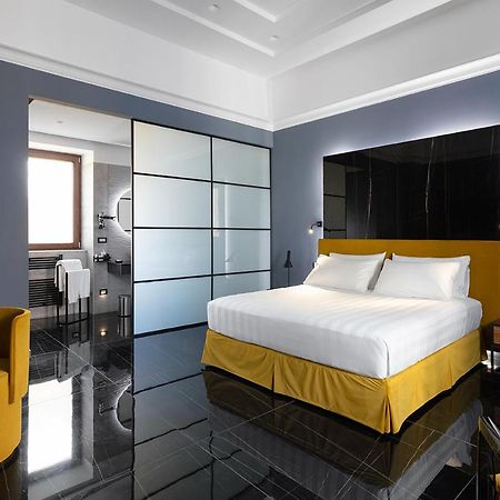 Hotel Poerio 25 Boutique Stay نابولي المظهر الخارجي الصورة