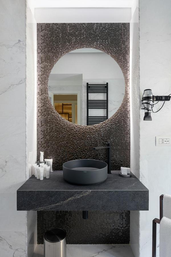 Hotel Poerio 25 Boutique Stay نابولي المظهر الخارجي الصورة