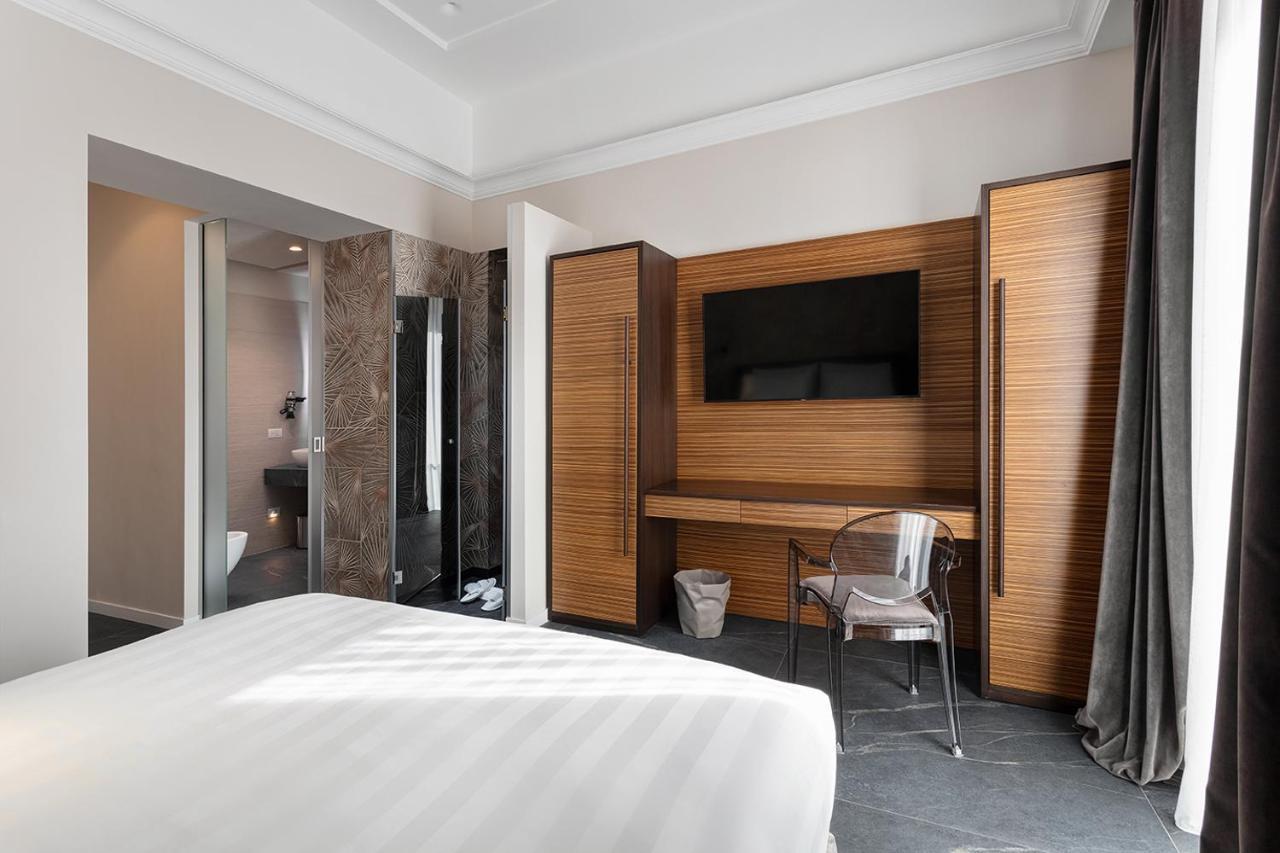 Hotel Poerio 25 Boutique Stay نابولي المظهر الخارجي الصورة