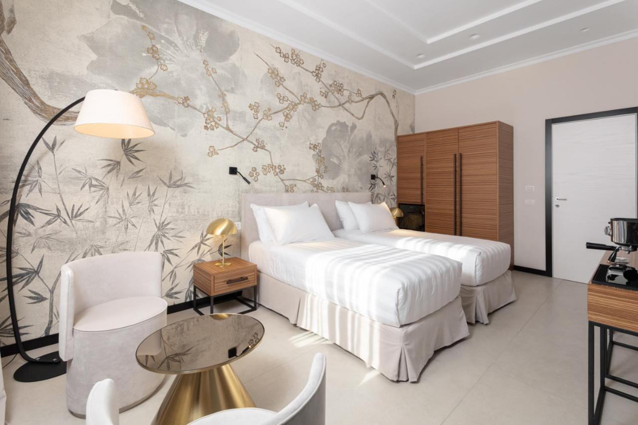 Hotel Poerio 25 Boutique Stay نابولي المظهر الخارجي الصورة